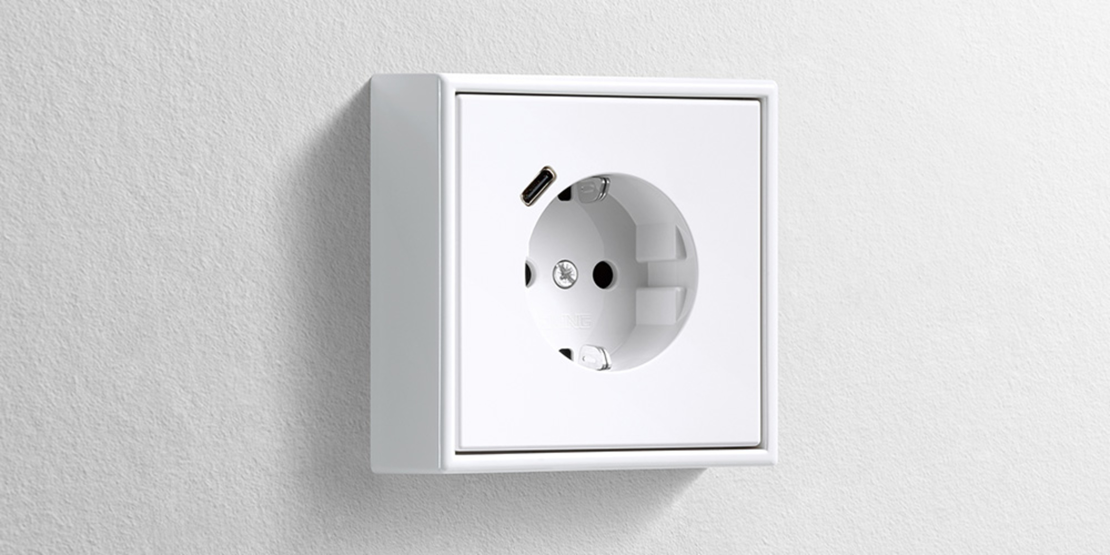 Erweiterter Anschlussraum für die Nachrüstung bei AP Elektrotechnik in Backnang